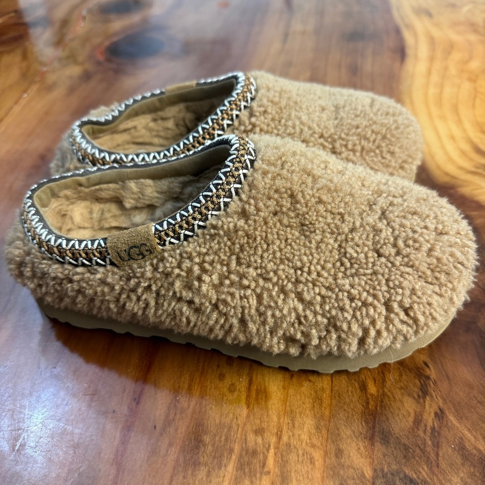 Ugg Fuzzy Tasman Curly  Maxi Slippers 7 Women's Slip on Clog Shoe Mule - Picture 5 of 8